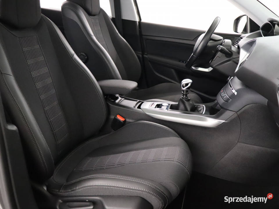 Peugeot 308 12 PureTech Bielany Wrocławskie