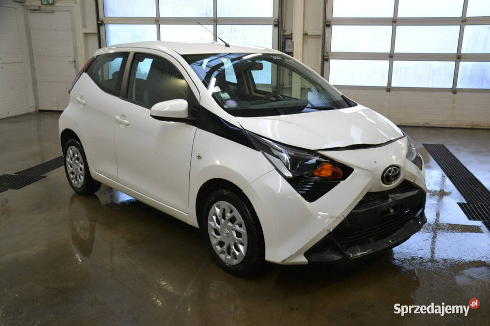Toyota Aygo 10 benzyna 72 klimatyzacja tablet małopolskie