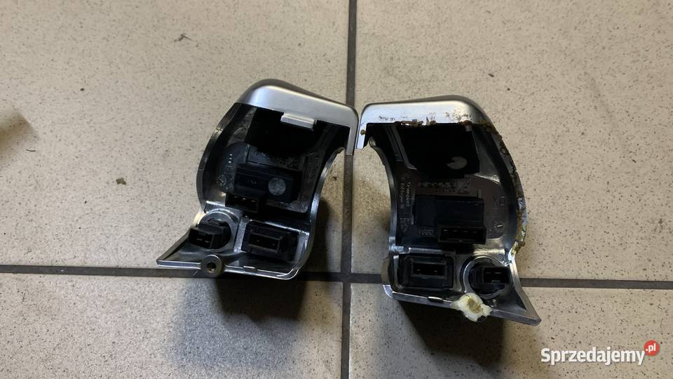 Przełącznik prawy lewy Piaggio MP3 125 małopolskie sprzedam