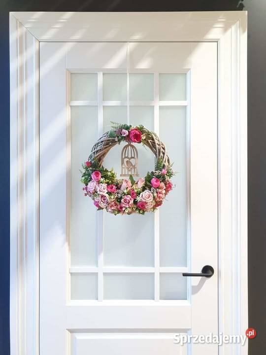 Wianek stroik kompozycja różowy klatka z Promnice