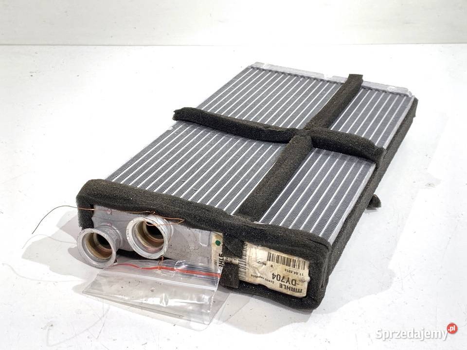 NAGRZEWNICA AUDI A4 B9 DY704 Kombi KOMBAJN