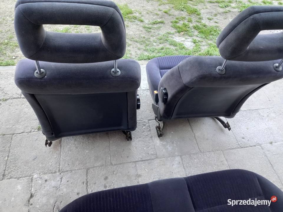 Audi 80 B4B3 Fotele kanapa komplet osobowe Części samochodowe Bukownica sprzedam
