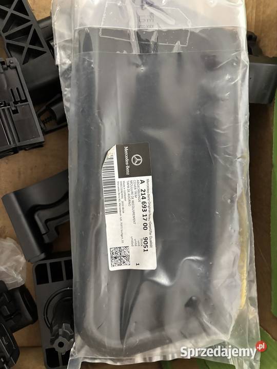 Nowe części Mercedes Pszczew