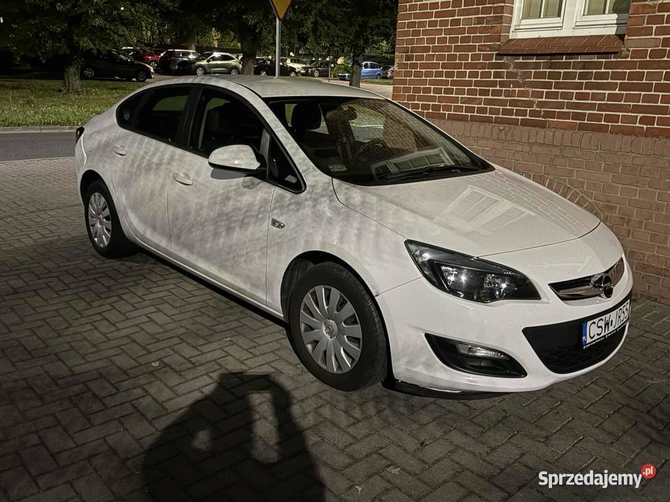 Świetna okazja Sprzedaję mojego Opla Astrę z Świecie sprzedam