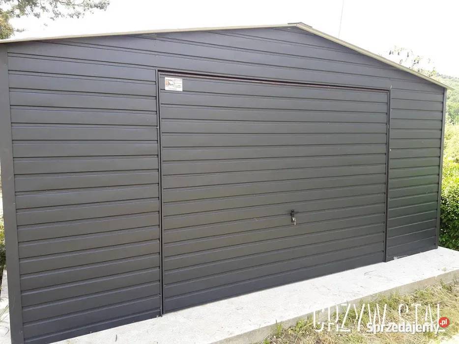 Podwójny Garaż Blaszany w kolorze Orzech 8x6m