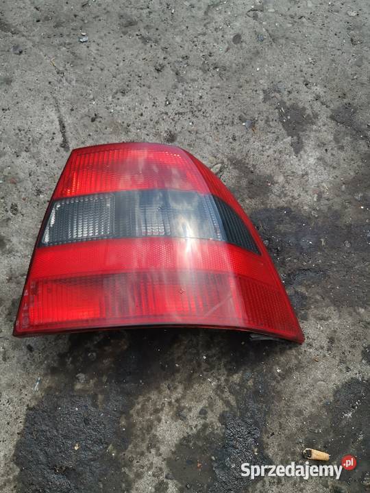 Lampa prawy tył vectra B śląskie sprzedam