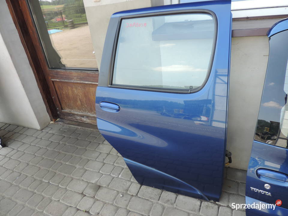 DRZWI PRAWY TYŁ TOYOTA YARIS VERSO 1 8M6 Nowy Sącz