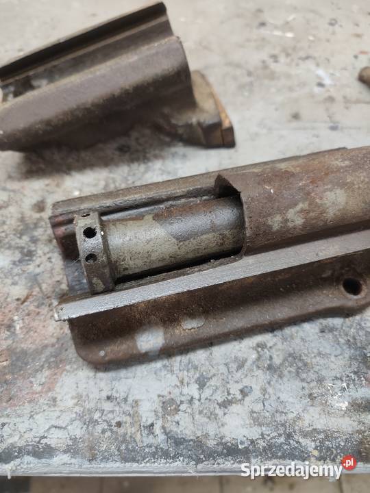 Zabytkowe polskie imadło ZM UU 80 uszkodzone PRL Rzeszów