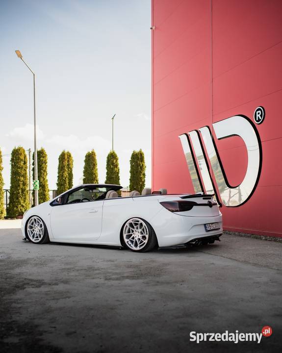 Opel cascada doinwestowana jedyna taka w airride Trzeboś