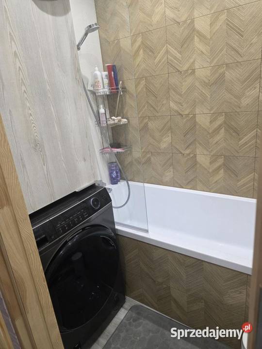 3pok 55met Żmigrodzkiej BALKONPIWNICAWINDA Wrocław