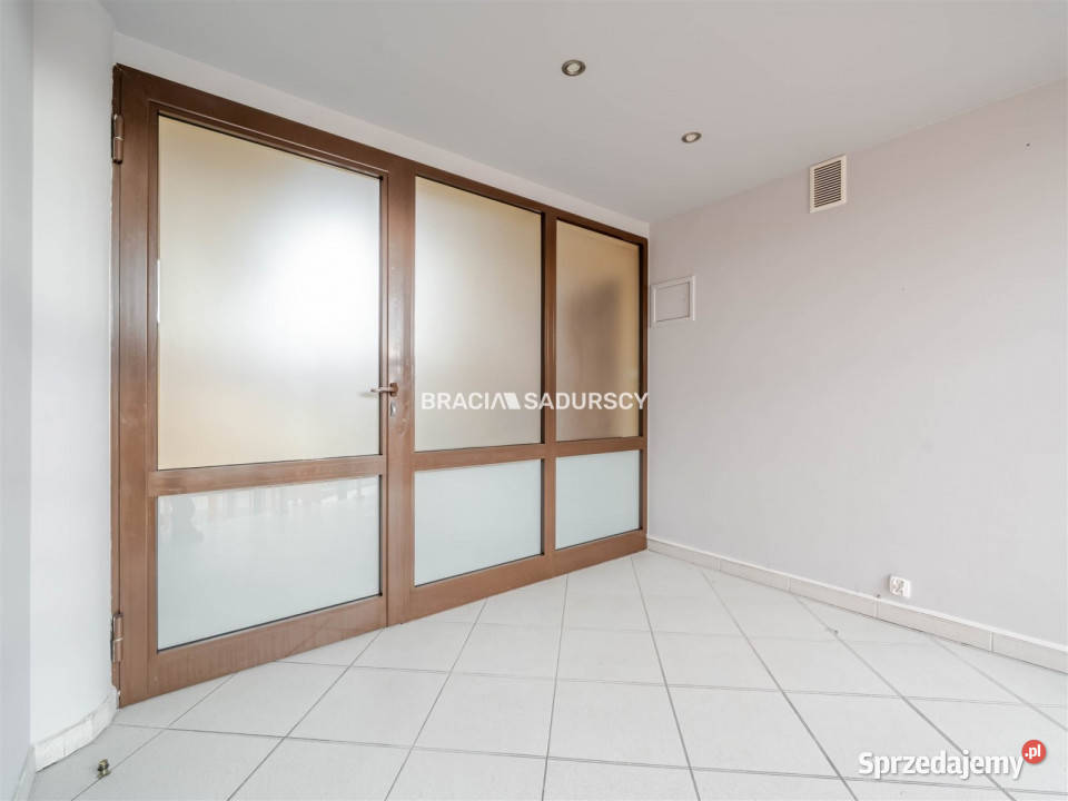 Wynajmę lokal 555m Kraków Bajana handlowo-usługowy sprzedam