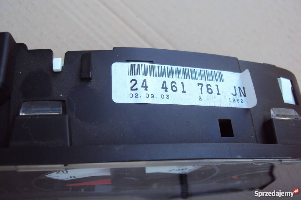 Opel Zafira A 20 DTI 22 Licznik Zegary