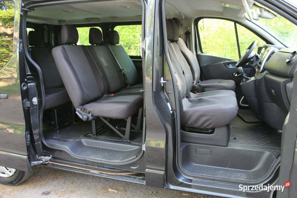 Opel Vivaro 16 CDi 140 9 osobowy II 20142019 248000km Lubań