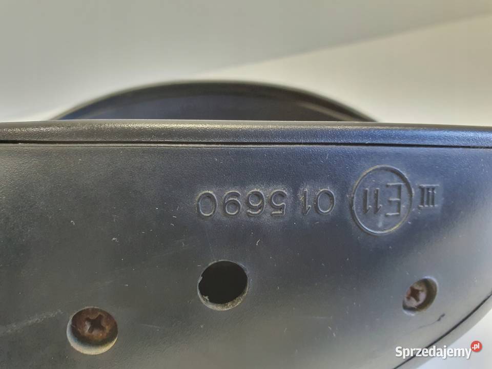 LUSTERKO Citroen Xsara Picasso 9812r PRAWE Rudka