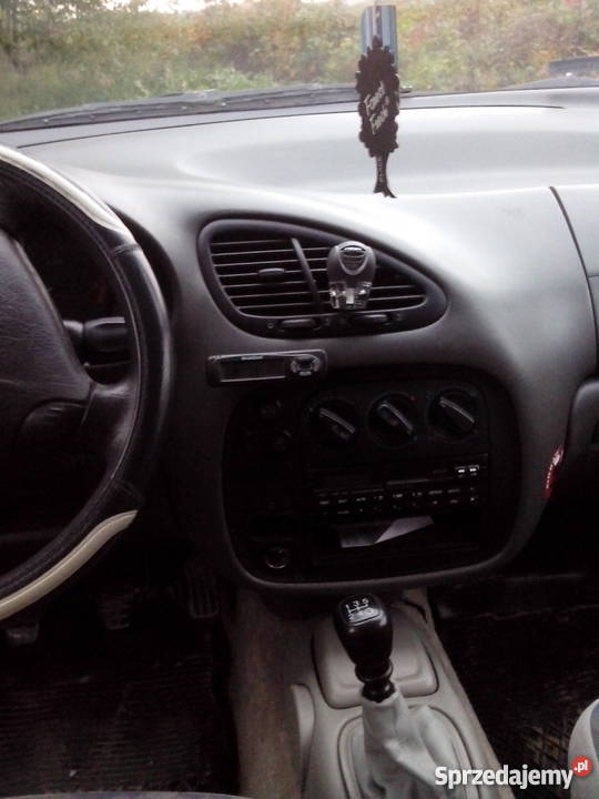 sprzedam kupiony w Polsce Komodzianka