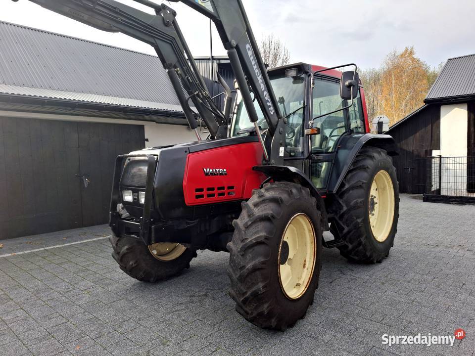 Valtra 6800 Quicke