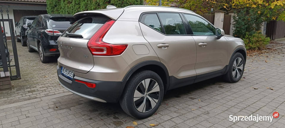 Volvo XC 40 VOLVOXC40 B3 20 Core aut salon ASR (kontrola trakcji) Warszawa