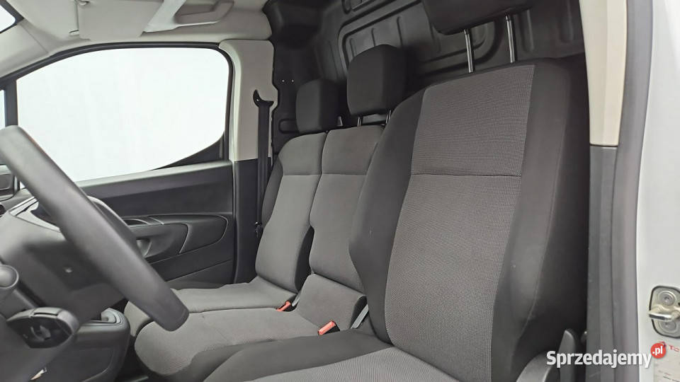 Peugeot Partner 15 BlueHDi Euro 6 Z Polskiego ESP