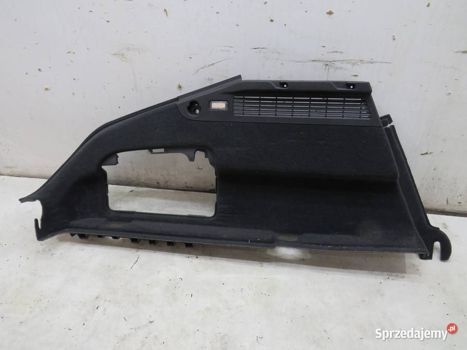 BOCZEK TAPICERKA BAGAZNIKA LEWY TYL AUDI A7 4G osobowe