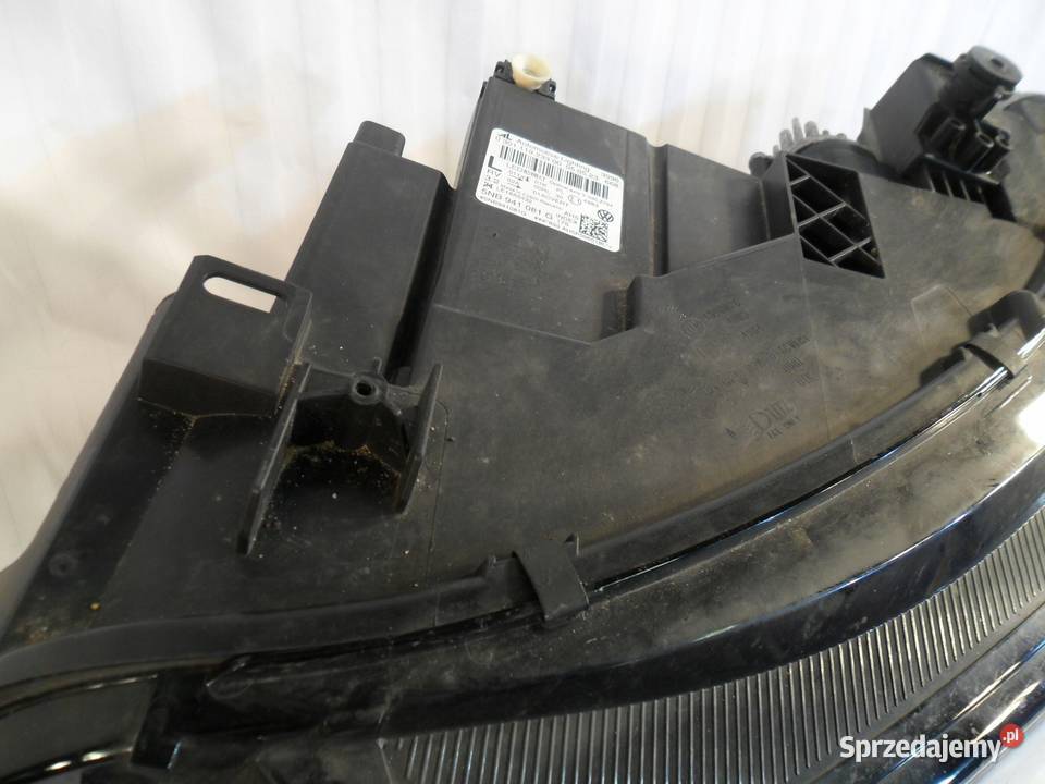 Volkswagen Tiguan II Lift reflektor lewy przedni wielkopolskie Nowy Tomyśl