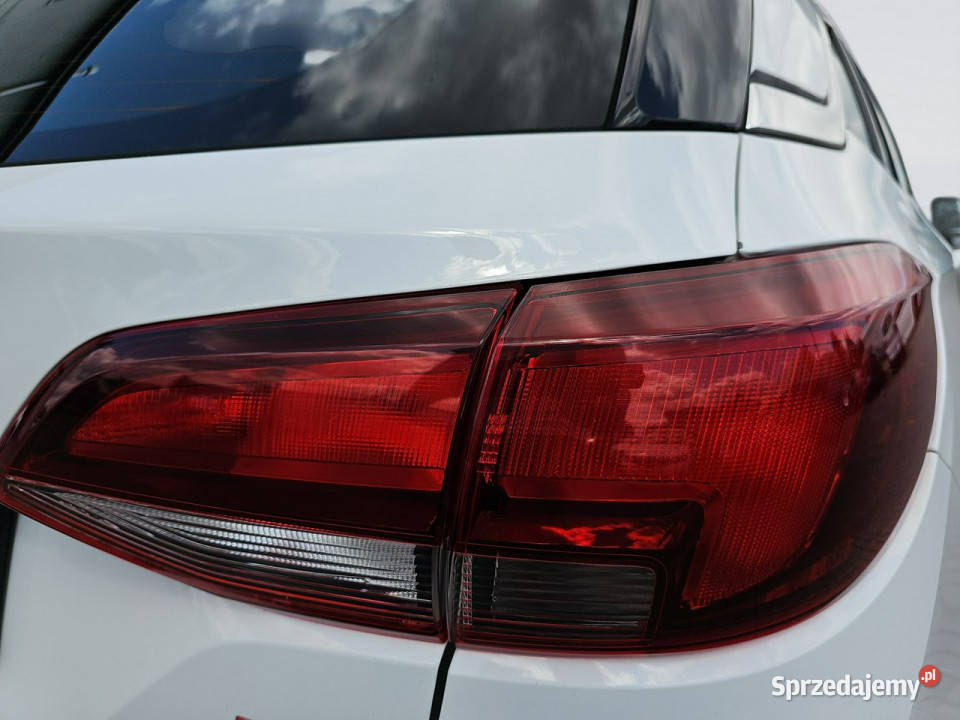 Opel Astra V 12 T Elegance SS Kombi 8UN50 K Kombi Janki