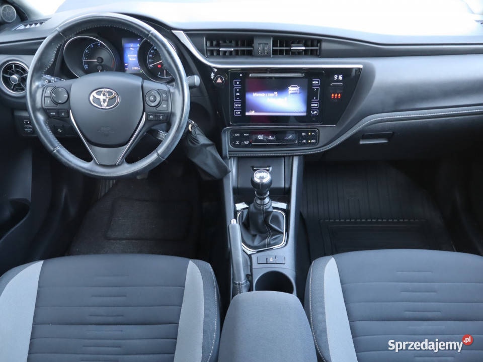 Toyota Auris 16 Valvematic mazowieckie