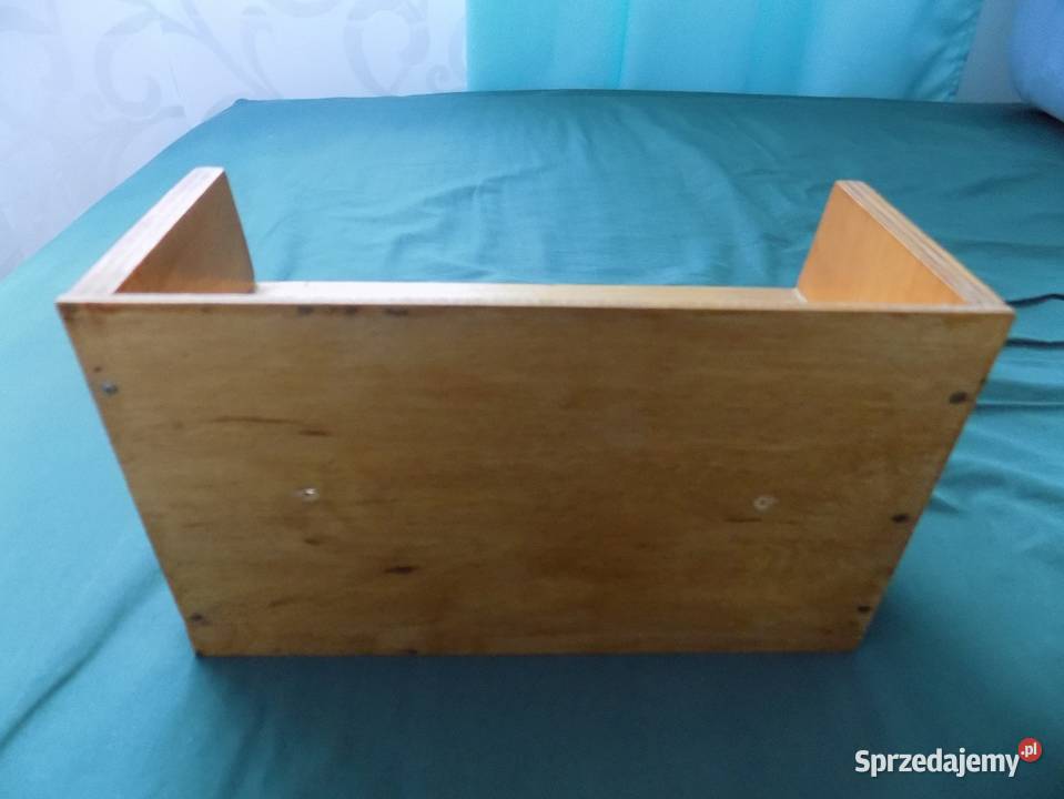 DREWNIANY STOJAK Żabno