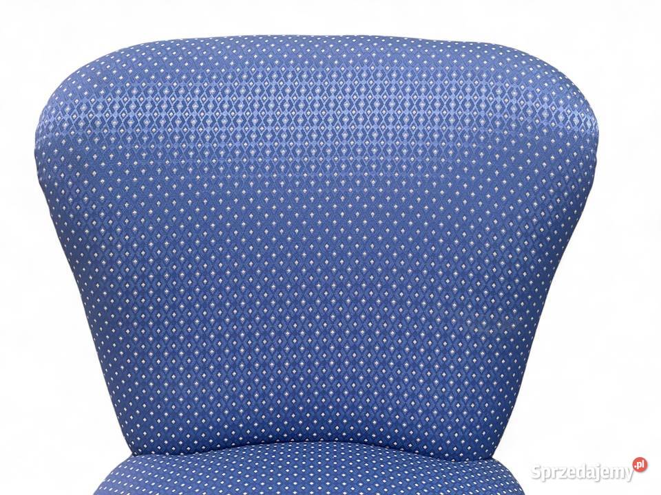 Para eleganckich foteli koktajlowych w stylu Gryfice