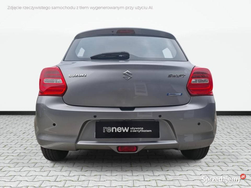 SUZUKI Swift 2022r Salon Niski przebieg Rok produkcji 2022 Swift mazowieckie Warszawa