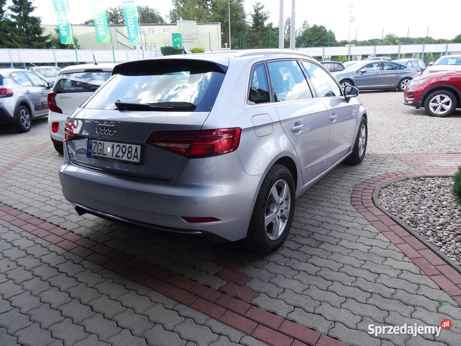 AUDI A3 SPORTBACK wielofunkcyjna kierownica zachodniopomorskie Goleniów