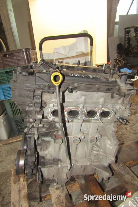 SILNIK SŁUPEK 13 VVTi TOYOTA YARIS III R1NP12