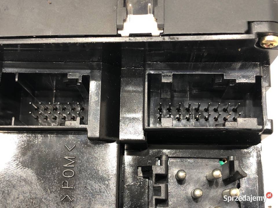 PRZEŁĄCZNIK SZYB BMW E39 8368966 9503 Hatchback osobowe Mechanizmy opuszczania szyb