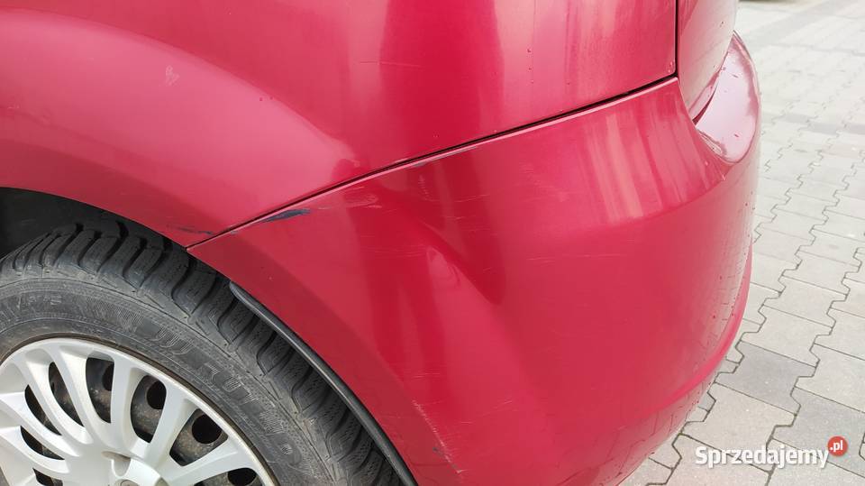 Fiat Grande Punto 14 77 piękny czerwony kolor Rzeszów