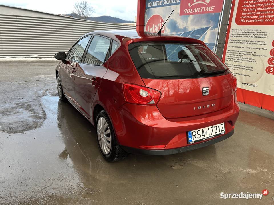 Seat Ibiza 6J 2009r 90KM Pielnia sprzedam