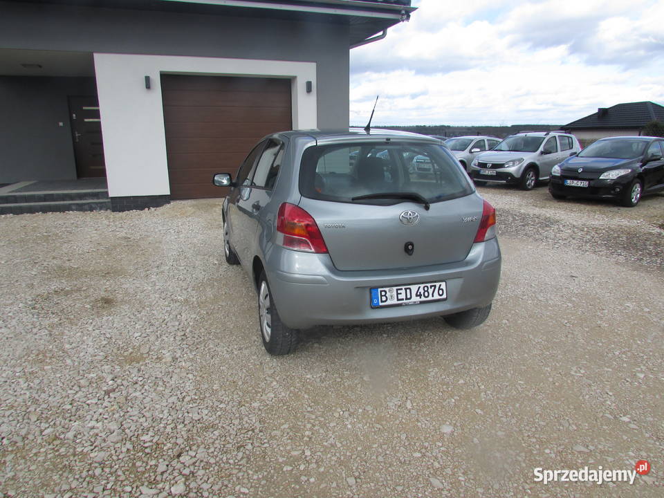 TOYOTA YARIS BEZWYPADKOWY KLIMATYZACJA KOMPUTER Yaris Łuszczanowice sprzedam