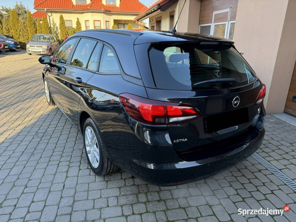 Opel Astra 14 125 Klimatyzacja Serwis K 20152021 serwisowany w ASO Orzech sprzedam