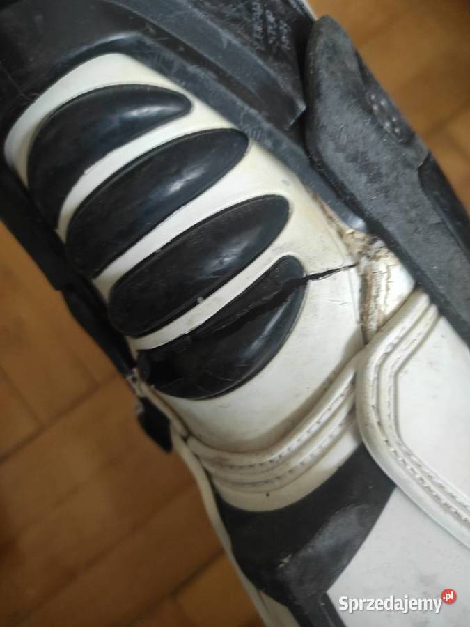 Buty Predator Forma 44 Buty motocyklowe Końskie sprzedam