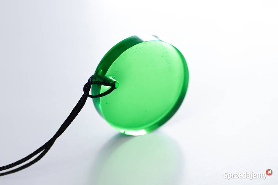 Okrągły zielony wisiorek z żywicy epoksydowej