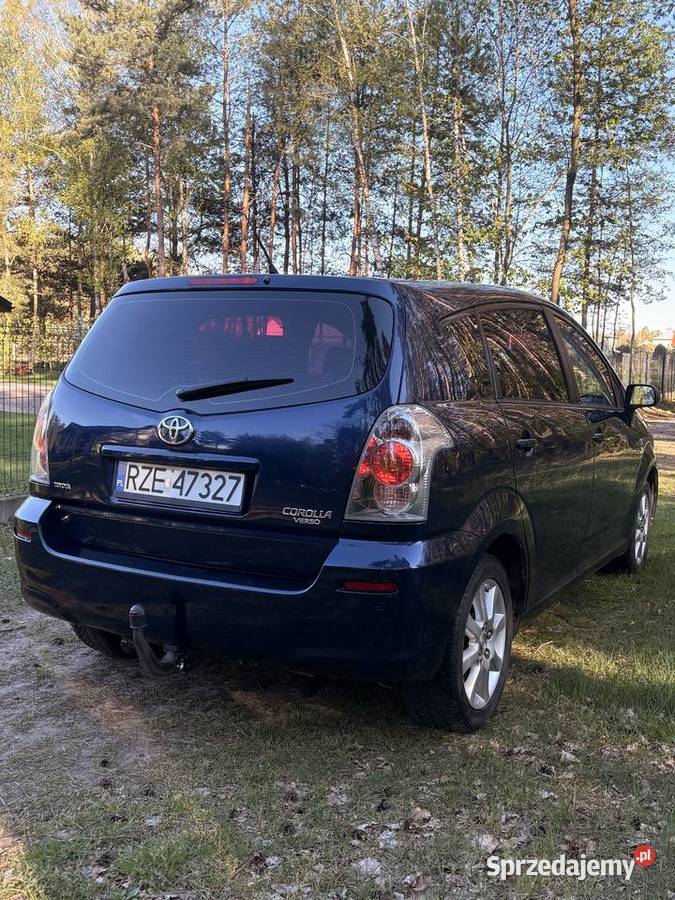 Toyota Verso 7 osobowa 18 Benzyna Grabiny