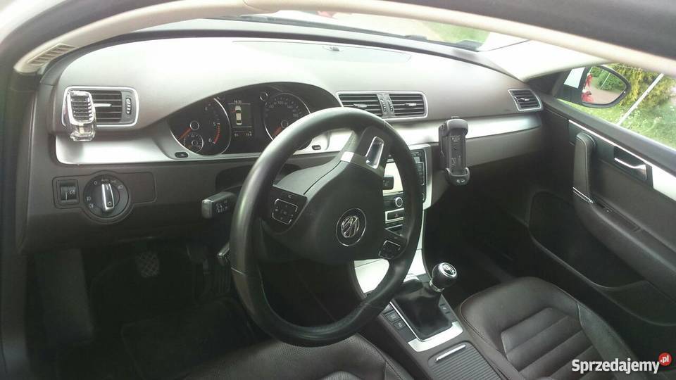 LIMUZYNA PASSAT B7 BIAŁY DO ŚLUBU UPOMINEK PARY małopolskie Kraków