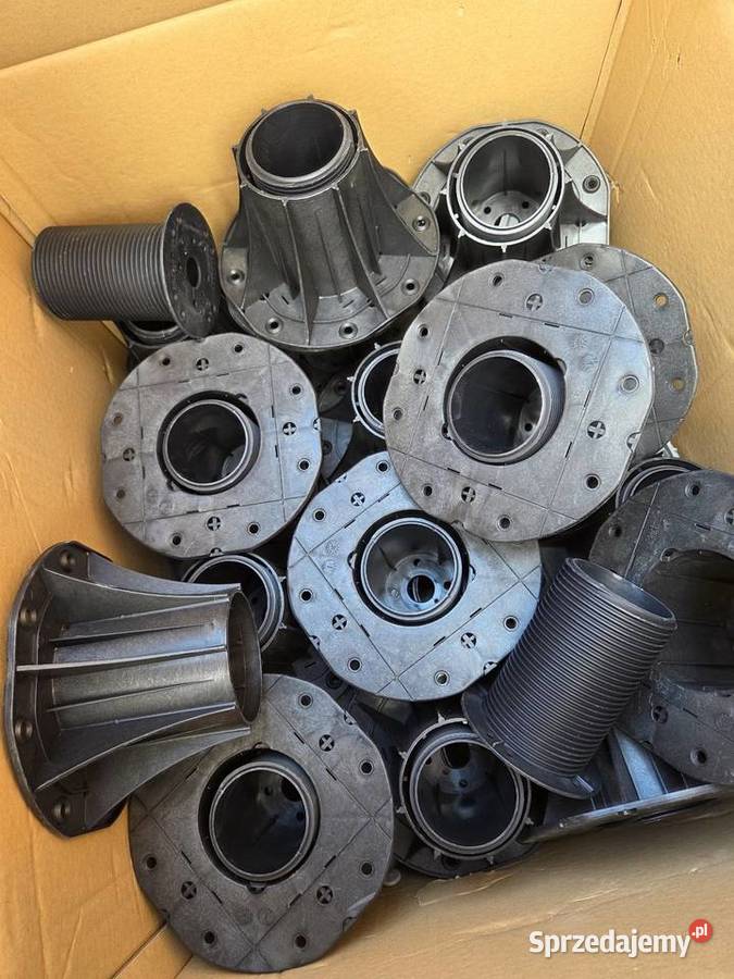 Wsporniki tarasowe hurt ok 700 NOWE mix pakiet małopolskie Andrychów sprzedam