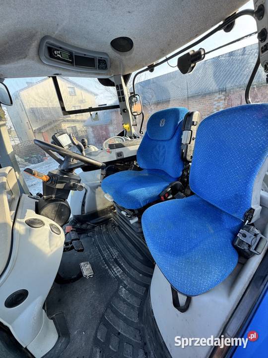 holland t7 250 power command Celin