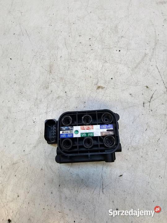 ROZDZIELACZ PNEUMATYKI AUDI A6 C7 A7 4G0616013A osobowe Przystajń