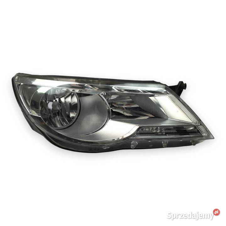 LAMPA PRAWA Volkswagen Tiguan I 20072011 prawy