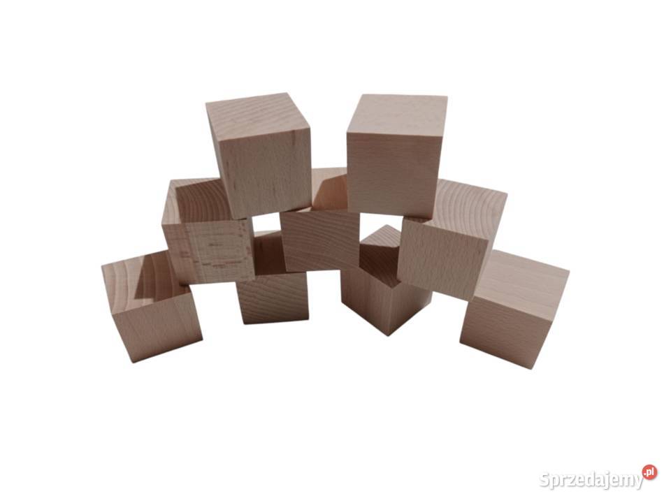 Drewniana kostka 40mm gadżet reklamowy na logo małopolskie Maków Podhalański