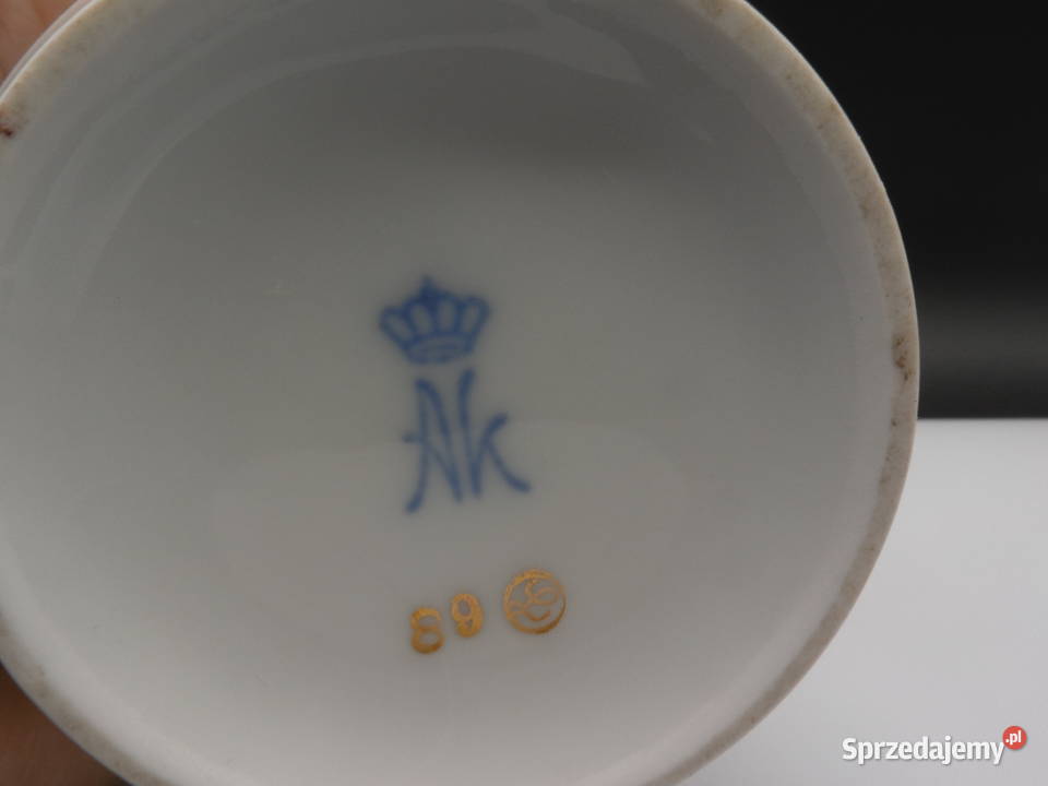 Wazon porcelanowy AK Kaiser róże Antyki, Sztuka, Kolekcje Raszków