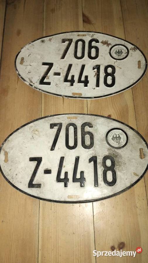 Zabytkowe tablice rejestracyjne celne RFN Zgierz