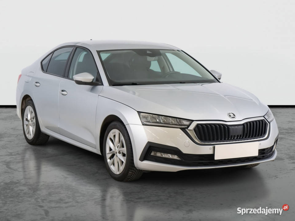 Skoda Octavia 15 TSI Hatchback sprzedam