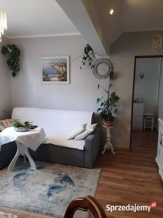 Sprzedam klimatyczne mieszkanie sprzedam