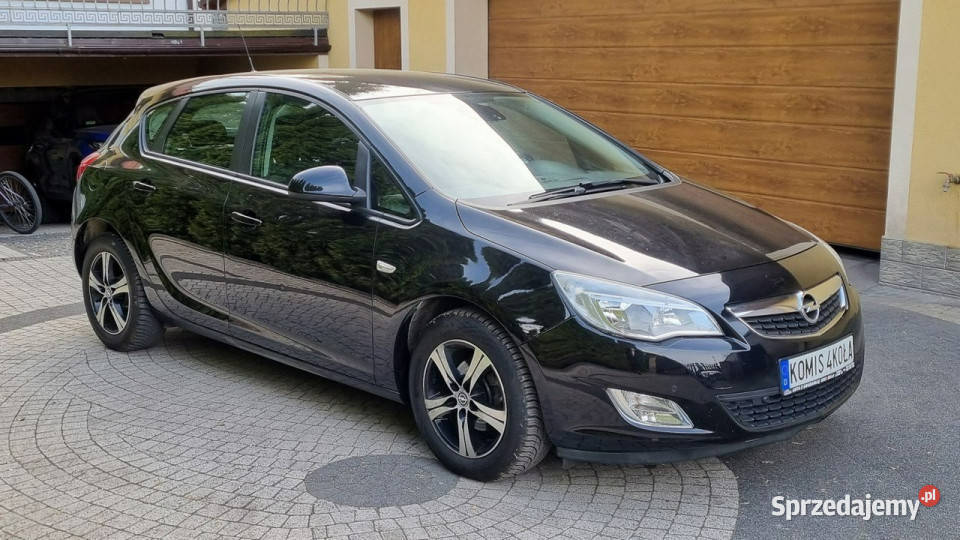Opel Astra 16 Alu Niski Przebieg GWARANCJA Zakup światła przeciwmgielne Płońsk
